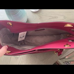 Purse new with tag, large shoulder tote, berry multi